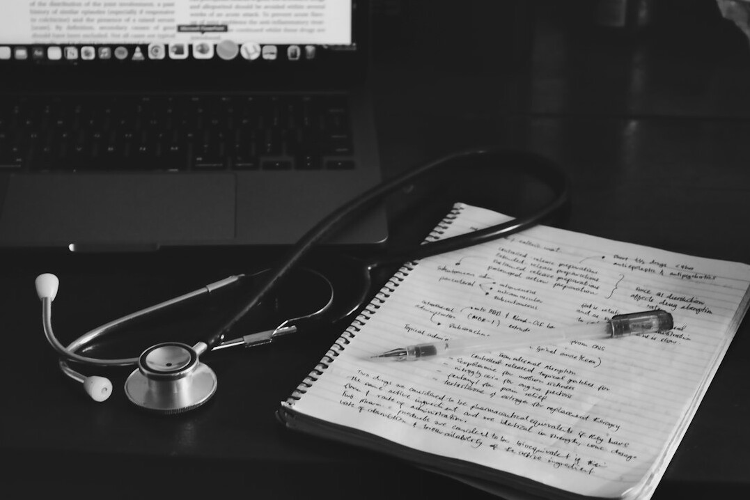 online medical course screen
